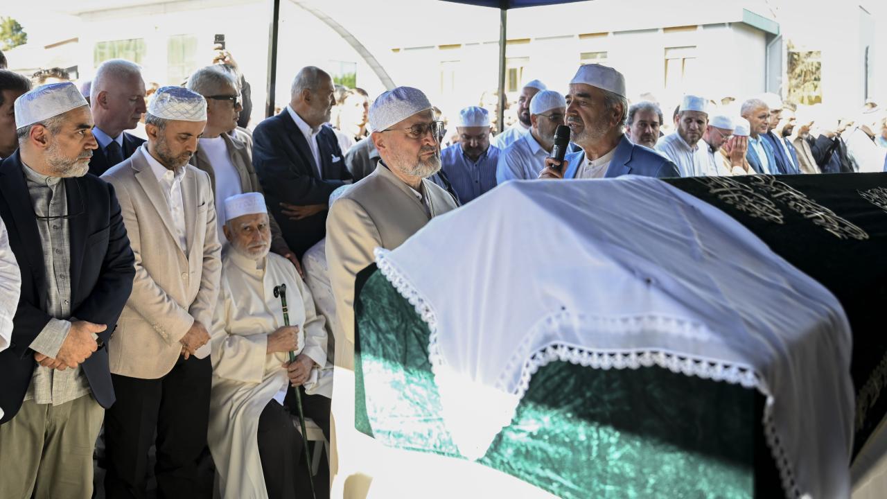 Abdullah Sert’in eşi Zehra Sert son yolculuğuna uğurlandı