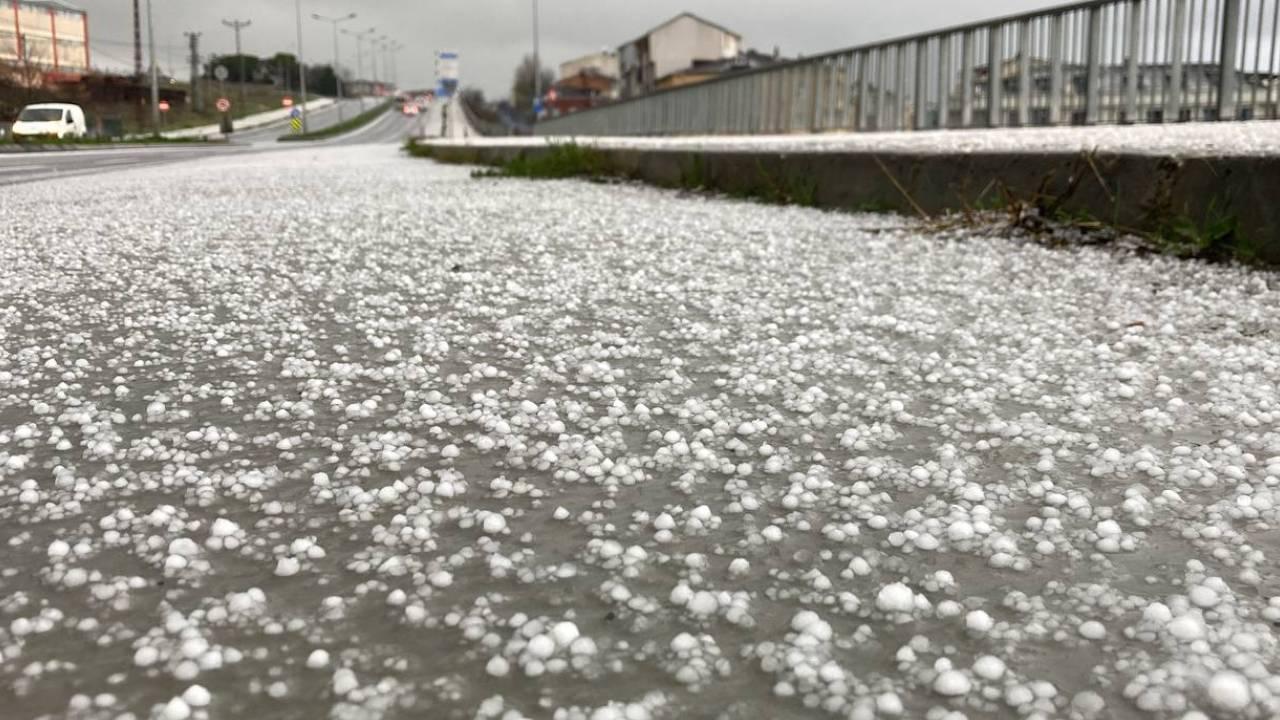 İstanbul’da sağanak ve dolu etkili oldu