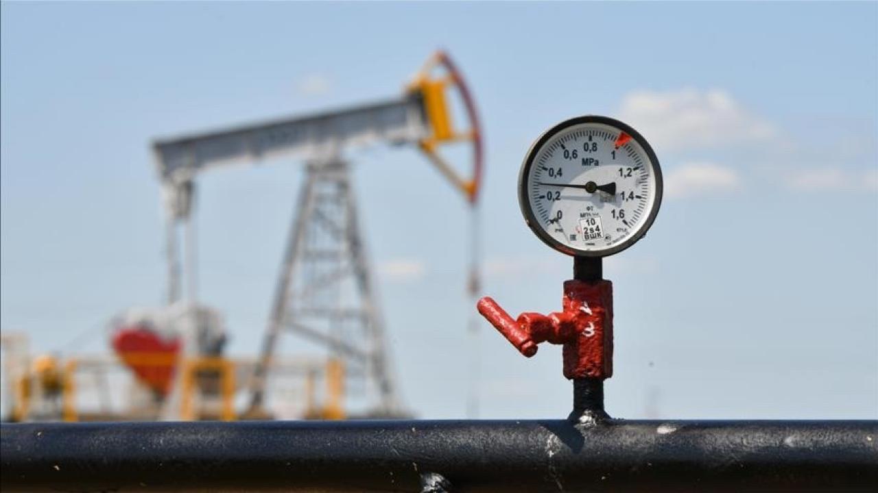 İran Gerginliği Azaldı: Petrol Fiyatlarında Ani Düşüş