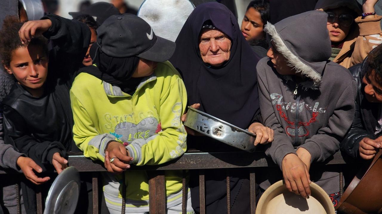 BM: Gazze’deki Filistinliler temel ihtiyaçlardan mahrum kalmaya devam ediyor
