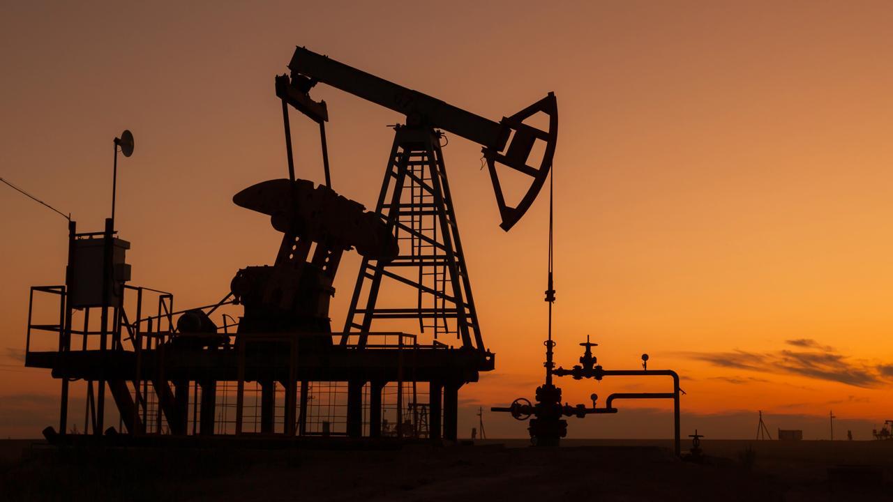Brent petrolün varili 76,66 dolardan işlem görüyor