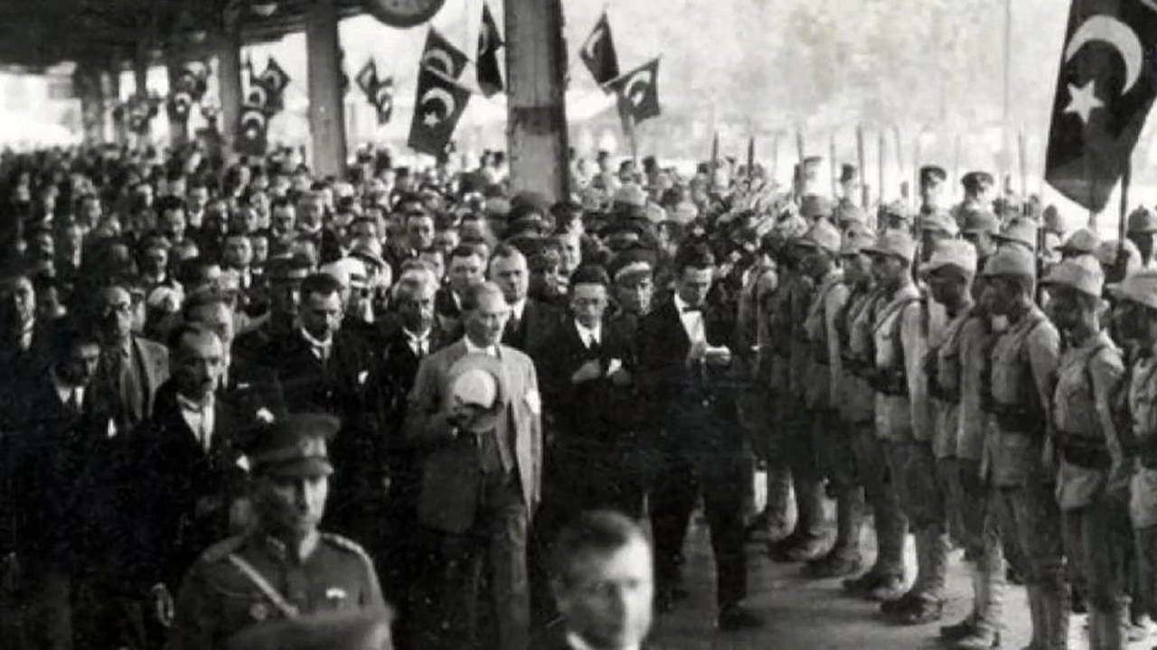 Ülke genelinde 29 Ekim Cumhuriyet Bayramı törenlerle kutlanacak