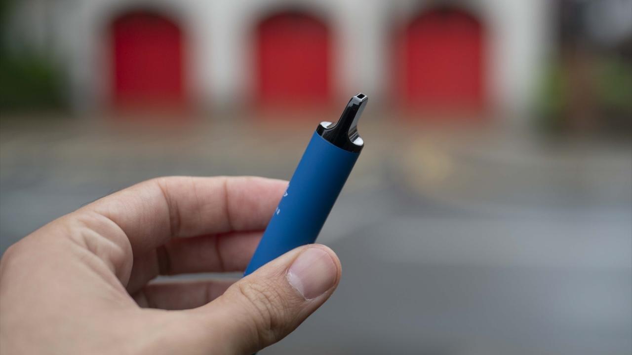 Yapay zeka botları İngiltere’deki elektronik sigara yasağı anketini manipüle etmeye çalıştı