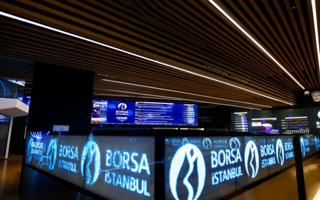Borsa günü 11.165,44 puandan tamamladı