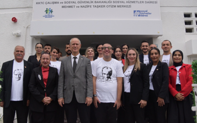 OTİZM MERKEZİ’NDE 29 EKİM COŞKUSU: ÖĞRENCİLERDEN ANLAMLI KUTLAMA