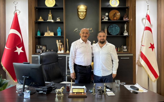 Kıbrıs Türk Kuaförler Birliği Başkan Adayı Umut Tütüncü’den Kemal Altuncuoğlu’na ziyaret