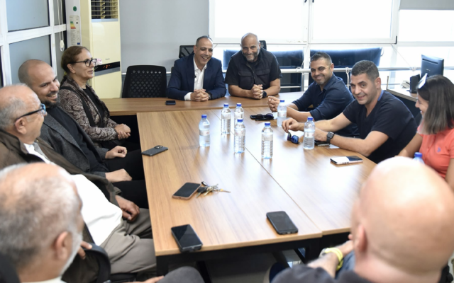 HARMANCI: “Kimse umutsuzluğa düşmesin. Bu ülkede iyi ve doğru yönetim örneği olarak LTB var”